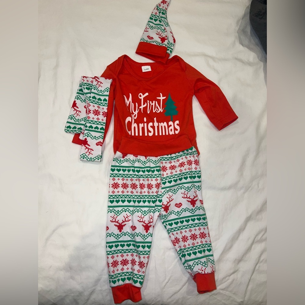 NWOT Christmas outfit with hat and headband